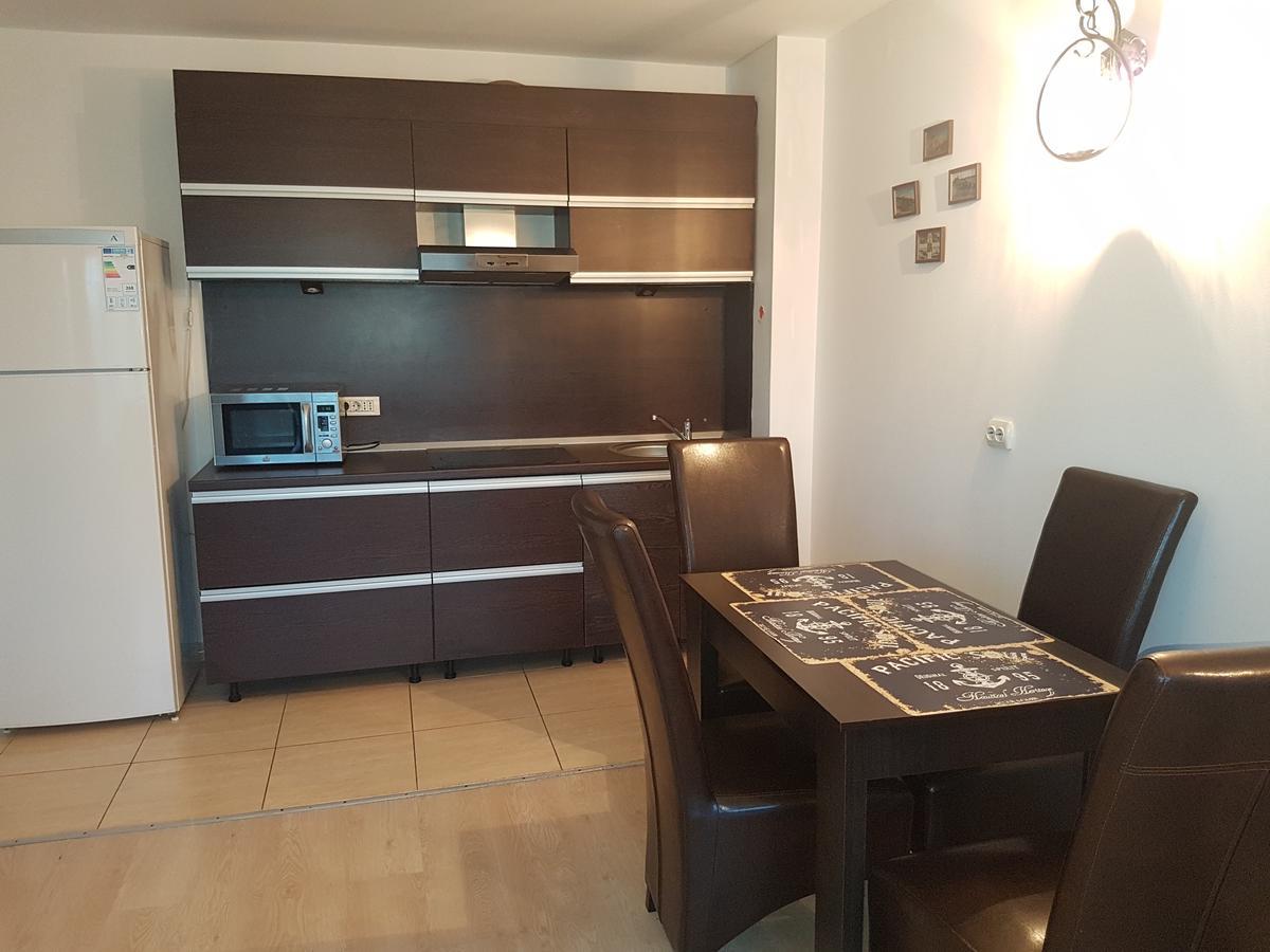 St.Vlas Apartments Mamaia Bagian luar foto