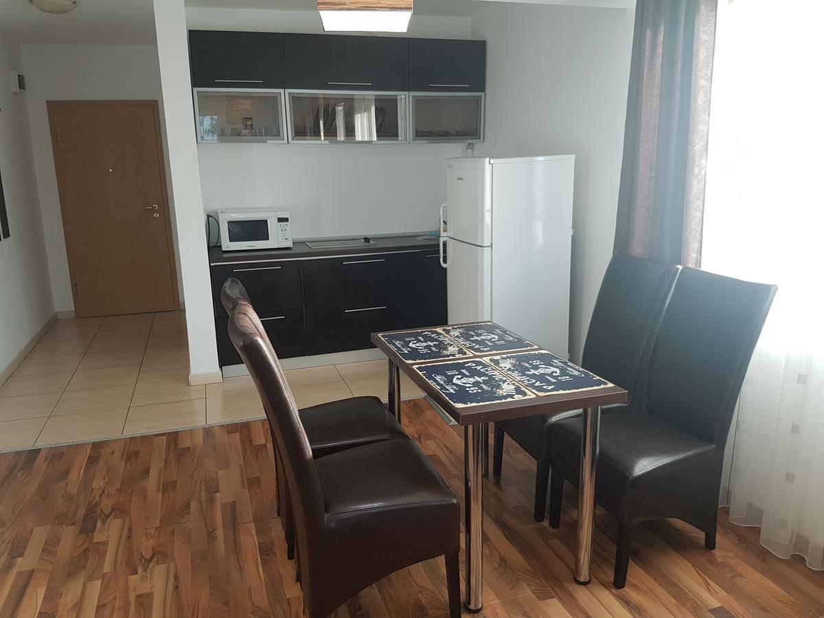 St.Vlas Apartments Mamaia Bagian luar foto